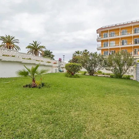 Salamander Vacational With Balcony And Fantastic Views *