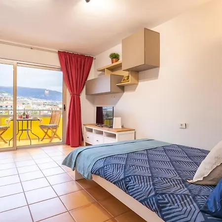 Salamander Vacational With Balcony And Fantastic Views Lägenhet